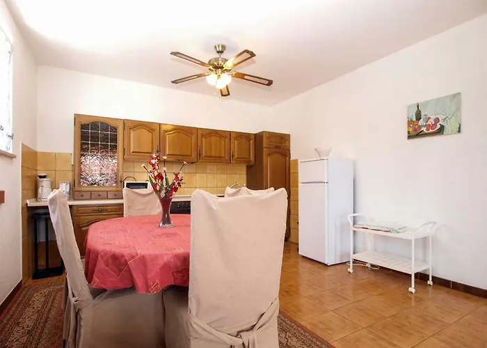 Kati 692 Apartment Premantura