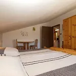 Kati 692 Premantura