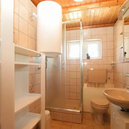 Kati 692 Apartment Premantura